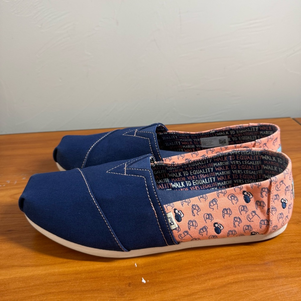 Toms x‎ Meuf Paris Rights “Walk To Equality” Canvas Slip on Alpargata Flat 10 - Picture 5 of 9